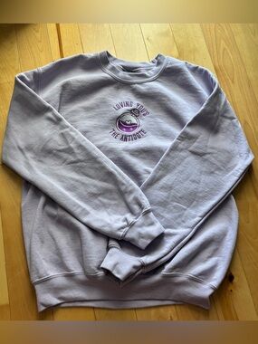 Gildan Lilac Pullover Sweatshirt with Harry Styles Themed Embroidered Accent